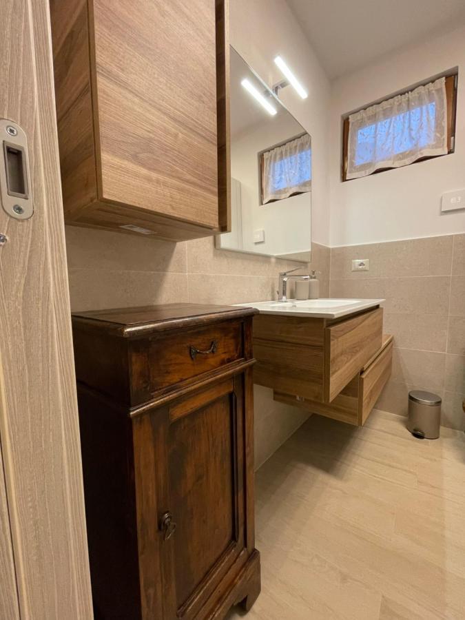 Nel Vecchio Borgo Apartment Verres Bagian luar foto