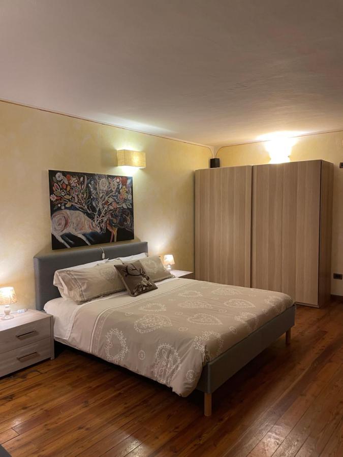 Nel Vecchio Borgo Apartment Verres Bagian luar foto